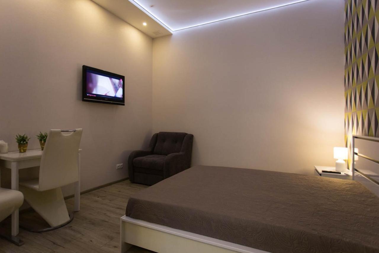 New Apartments In The City Center - Kuznechna Str. 26/1 Kharkiv Exterior photo